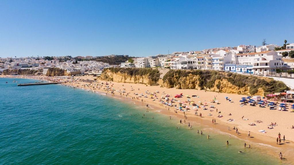 Refurbished Beachfront House, Pool, Ac, Wifi, Albufeira, Sea View Exterior photo